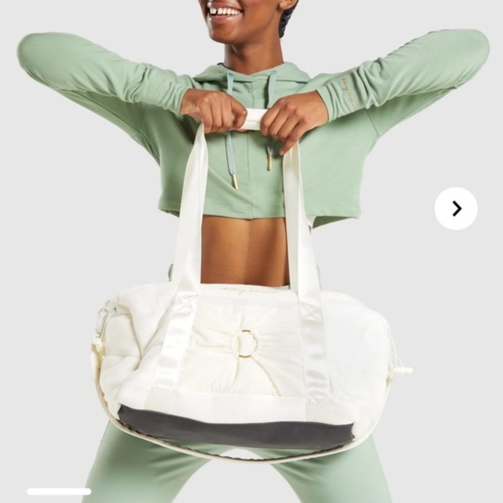 NIB Whitney Simmons x Gymshark Holdall